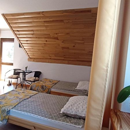 Zacisze Drwala Vendégház Lutowiska Szoba fotó